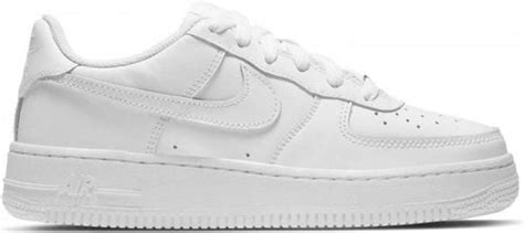 hoe hoog is de zool van nike air force|wat is het verschil tussen nike air force 1 en 07 .